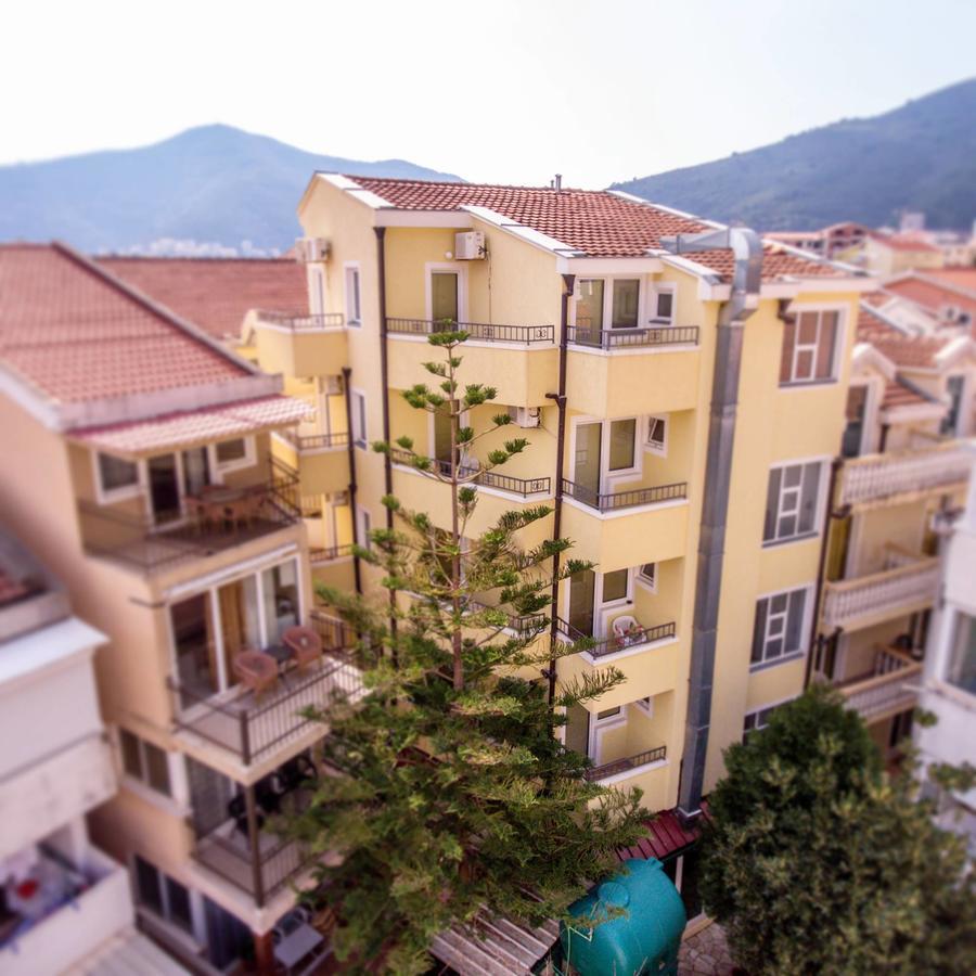 Venera Apartments Будва Экстерьер фото